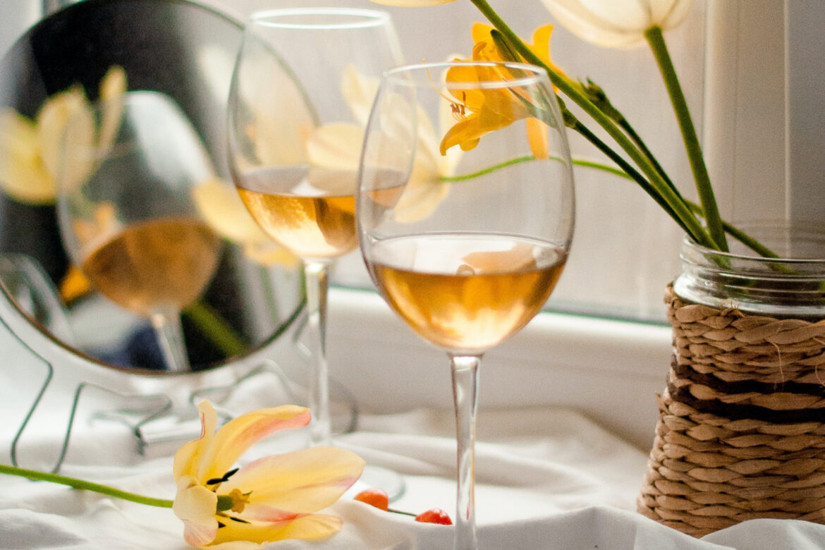 Quelle-différence-entre-vin-blanc-sec-et-moelleux-